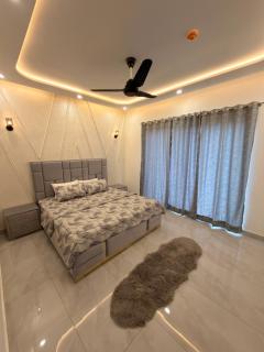3 bedroom Ultra Luxurious Villa in DHA Lahore - 3