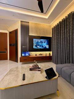 3 bedroom Ultra Luxurious Villa in DHA Lahore - 9