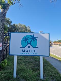 Apartment with 1 Bedroom in Sunny Days Motel - 4