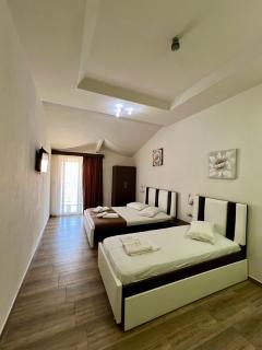 House Kiratsi - 3