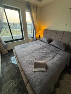 1BHK Apartment In Bahria Town, Lahore - 4