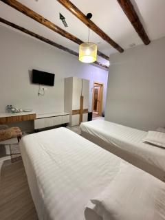 SAVITSKY Inn - 7
