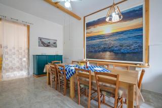 Brezza Apartment Near The Sea - Happy Rentals - 9