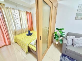 Shell Residences MOA, near Airport, Fast WiFi - 3