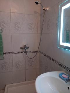 Green View Balcony apartment in Durrës Shkallnur - 8