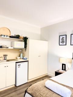 cozy city stay 308 - 1