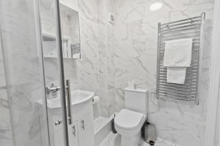 Nile - Cosy Studio Apartment by Traboule Properties Ltd - 5