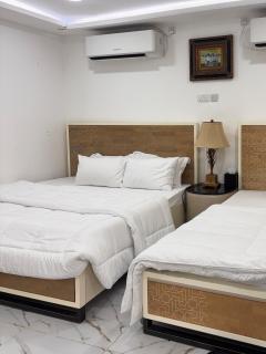Velmora Room 15 - 4