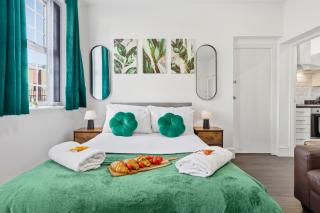 Nile - Cosy Studio Apartment by Traboule Properties Ltd - 0