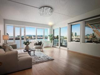 Luxury 3 bed superb view - 4