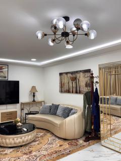 Velmora Room 15 - 3
