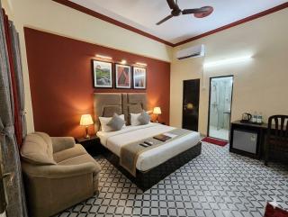 Hotel Grand Arcasia Nehru Palace & CR Park - 1
