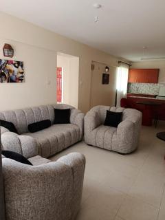 Noni's Place - 1