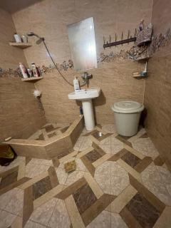 Marine's Guest House - 9