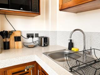 Alara Escapes 3BR Beachfront Apartment - 3
