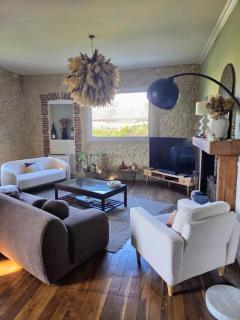 Charming air-conditioned house with pool - 7