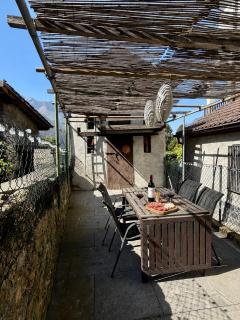 Charming and Typical Cottage with Private Pergola - 0