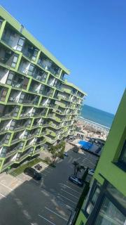 Alezzi Beach Resort Azure - 3