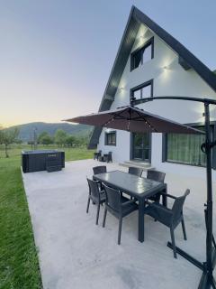 Sunny Hill Cab - 8