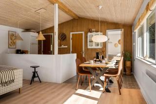 Cozy Holiday Home 350 Meters From The Water In Amtoft - 1
