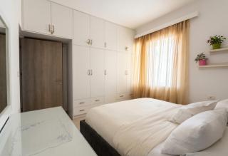 Apartment 222 l Walk to Beach - 4
