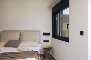 Pelagos Seaside Suites - 1