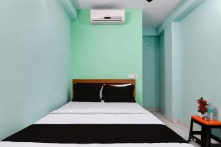 Hotel O Relax Inn - 9