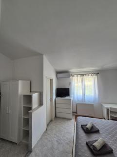 Apartments Korda L&M- Suhi Potok - 9
