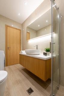 Maris Apts - 1