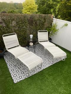 Moss Retreat - 2