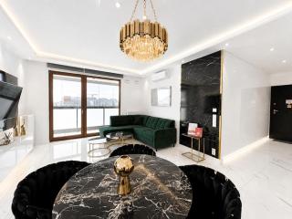 Karolkowa 28 - Prestigious Apartment with Balcony by Renters Prestige - Warsaw - 4