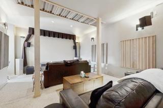 The Gold Flake Chalet - 1