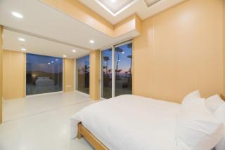 The Mare Pool Villa Pension - 7