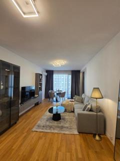 Cecile Central Apartment with underground parking - 9