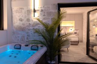 Lithos Luxury Stone Home with jacuzzi - 0