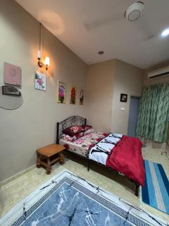 Labis Homestay Afina - 9