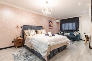 2 bedroom apartment downtown, - 4