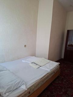 Elora hostel - 1