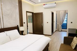 Zeta Executive Apartment & Suite - 1 Bedroom, Lounge, Kitchen, Terrace, Infinity Pool, Mall, City View, Working Desk - 5