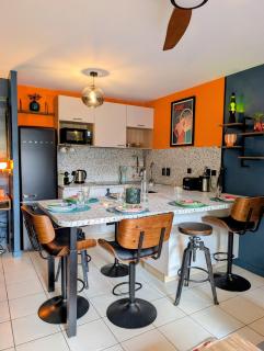 Le Nid Coloré - Logement 2 chambres tout équipé avec terrasse et parking - 9