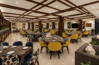 Hotel Le Premier Delhi Airport - 4