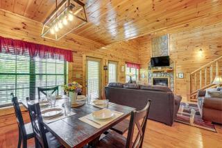 Top Ranked Cabin! Great Amenities, Great Location! - 7
