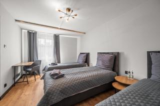 Central Platinum Apartments 12 - 7