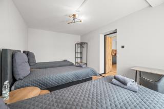 Central Platinum Apartments 12 - 4
