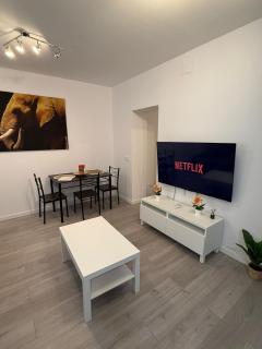 Apartment in Estrecho Lope de Haro Street - 4