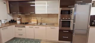 Apartamento T4-Zimbo Tower - 2
