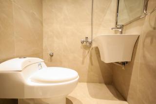 Modern 3 Bedroom Apartment in Al Yasmin - 1