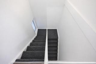 Spacious 2 BR House with Private Garden Battersea - 4
