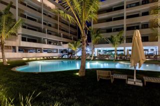 Cana Life Luxury Sky Palace Suite - 4