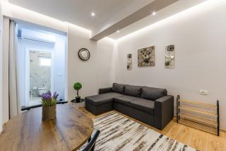 Stone City Stay Central Gjirokastër Apartment by PikHost - 9